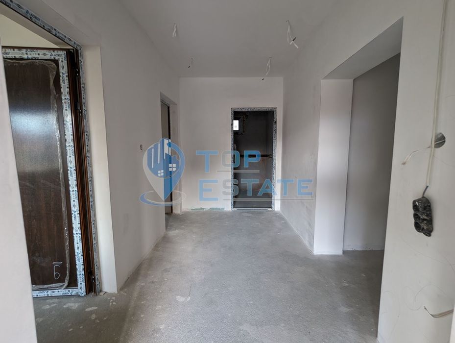 Продава се Къща в Горна Оряховица - 109 кв.м за 1413 €/кв.м - Снимка #11