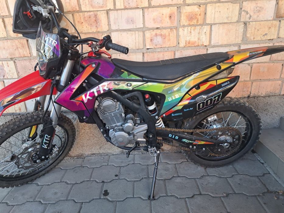 Продам эндуро почти новый