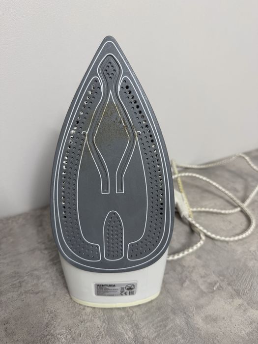 Соковыжималка,утюг паровой