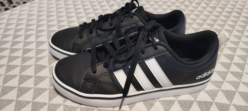 Маратонки АДИДАС