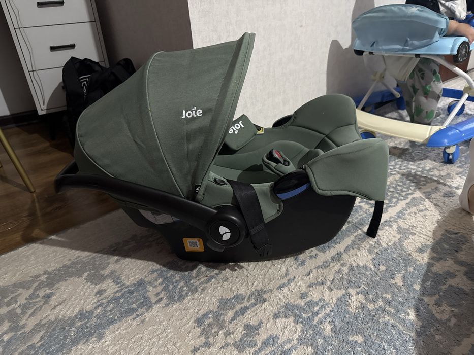 Автокресло  Jole