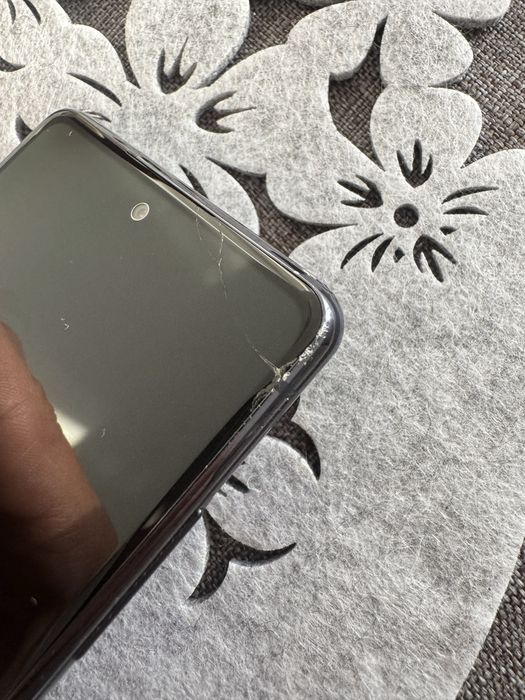 Samsung s20 FE sticla sparta