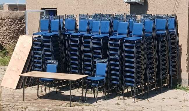 Optom stol stullar kelishilgan narxda sotiladi