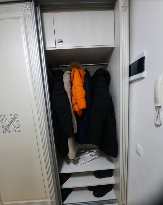 Продается шкаф купе