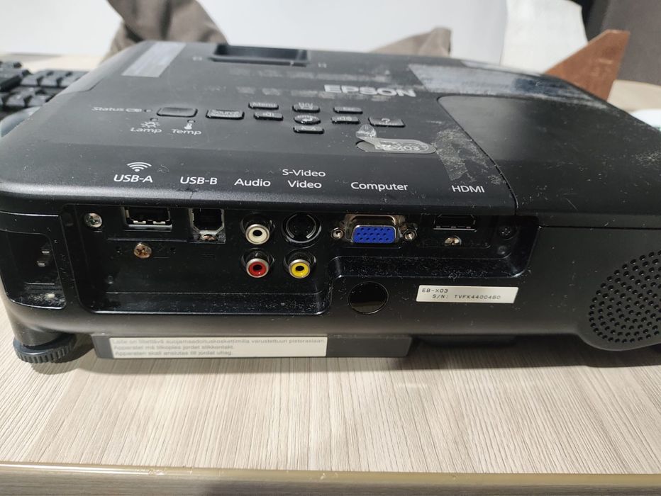 Продам проктор Epson