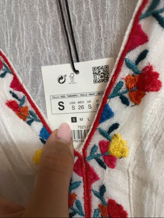 Rochie brodata  Zara S