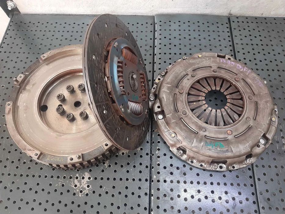kit ambreiaj volanta masa fixa 1.7 crdi d4fd hyundai ix35 lm el elh tucson  disc 8mm
