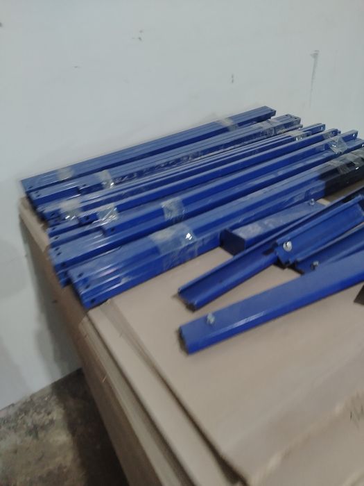 Стеллажи 3х ярусный