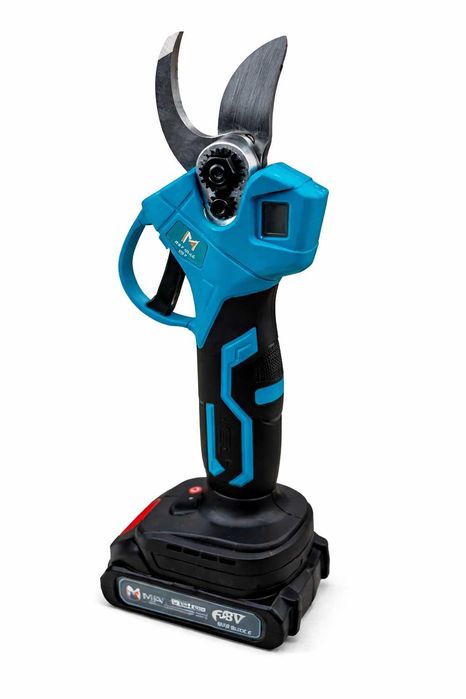 Foarfeca electrica Matrix 68V 2 acumulatori inclusi