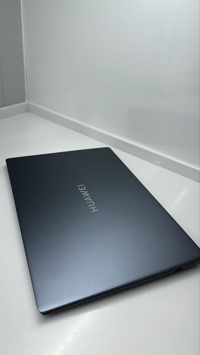 Huawei ноутбук (MateBook D 16)