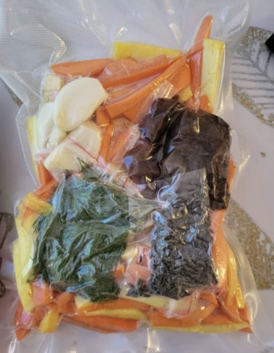 Вакуумный упаковщик НАРООКО чёрный