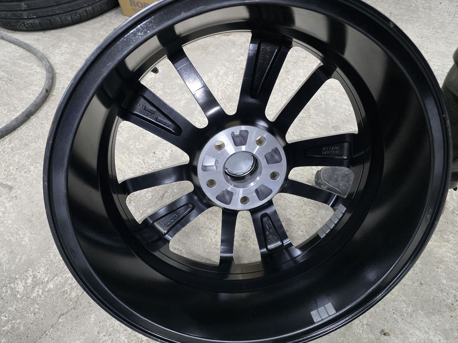 НОВИ Джанти 18 / 5х114,3 - Toyota, Lexus и др. 5x114,3