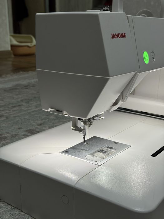 Вышивальная машинка Janome memory craft 500e