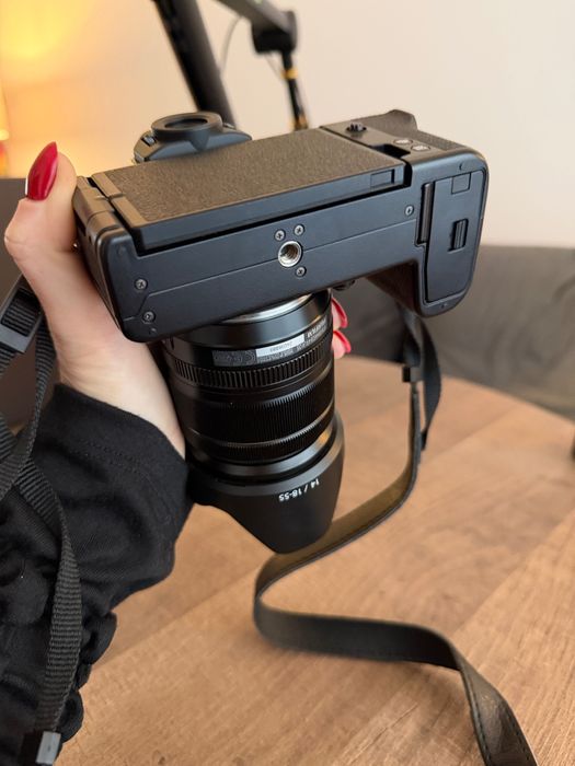 Fujifilm X-S10 + obiectiv 18-55mm