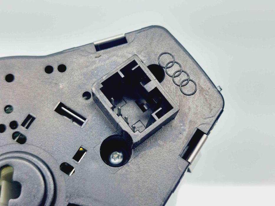 Bloc lumini Audi A5 Sportback (8TA) Facelift [Fabr 2009-2015] 8K09415