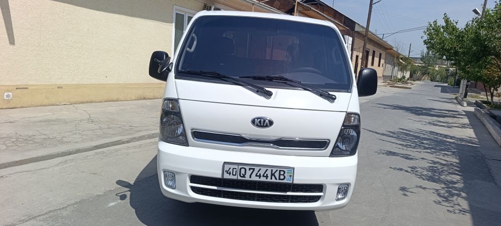 Kia bongo sotiladi 159 zavot propan