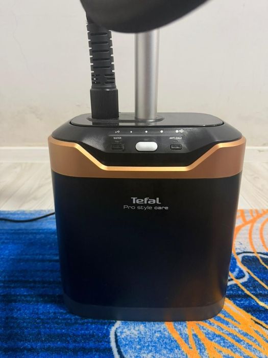 Продаётся  Вертикальный отпариватель Tefal Pro Style