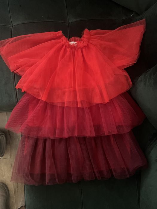 Rochie cu volane, 128