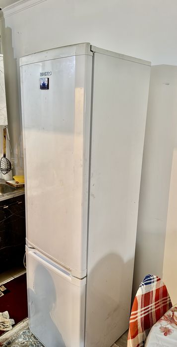 Холодильник BEKO