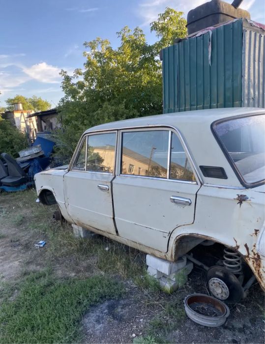 Продам ваз 2101
