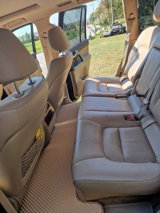 vand toyota land cruiser v 8 4.5 diesel 2013