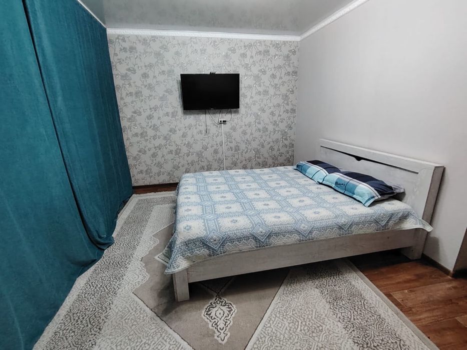 Сдам 1 комнатную квартиру в 6 Мкр ,рядом Салтанат сарайы