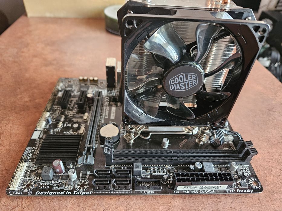 Kit socket 1151 Intel i7 7700 H110