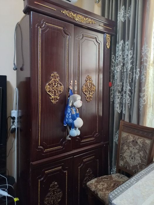 Щкаф и подставка