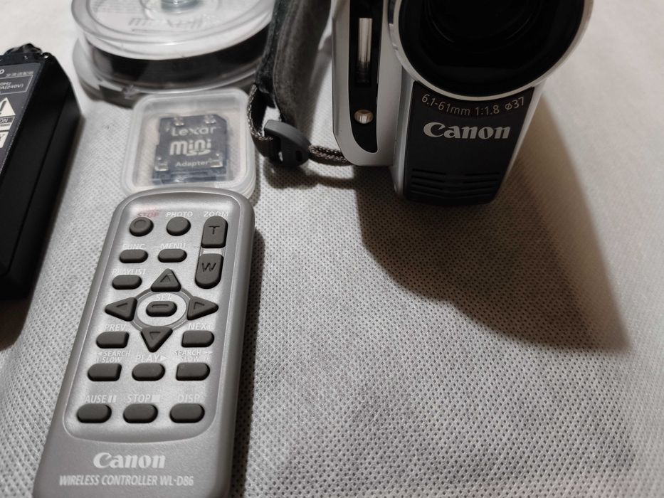 Видео камера с дистанционно Canon