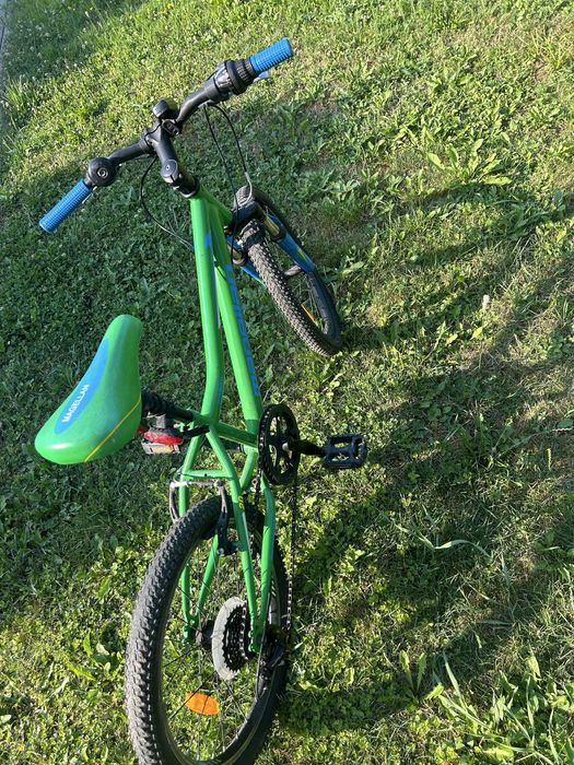 Bicicleta si trotineta