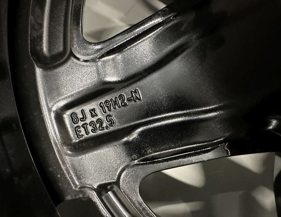 Оригинални AMG 19"джантис гуми Mercedes  GLC X254w254