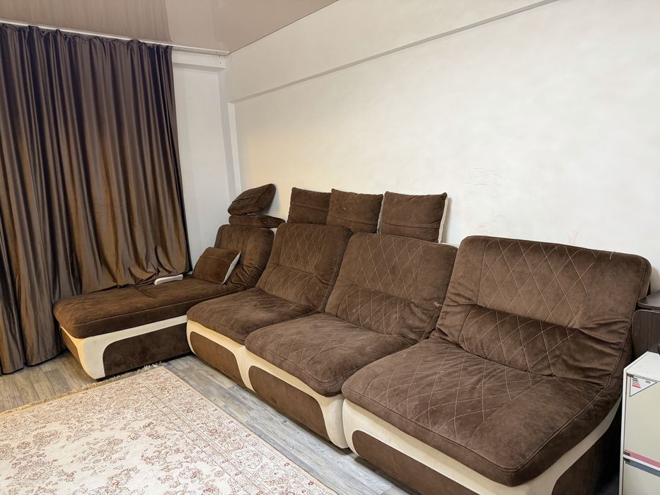 Продам Диван Б/У
