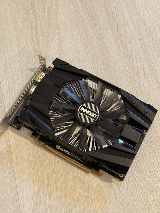 Видео карта  GTX 1060 3GB GDDR5