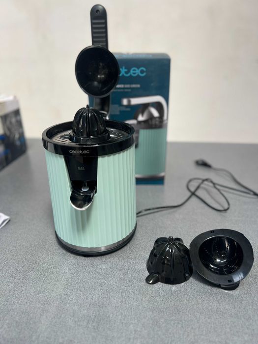 Цитрус Преса Cecotec RetroJuice 600