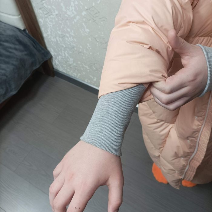 Продам пуховик натуральный