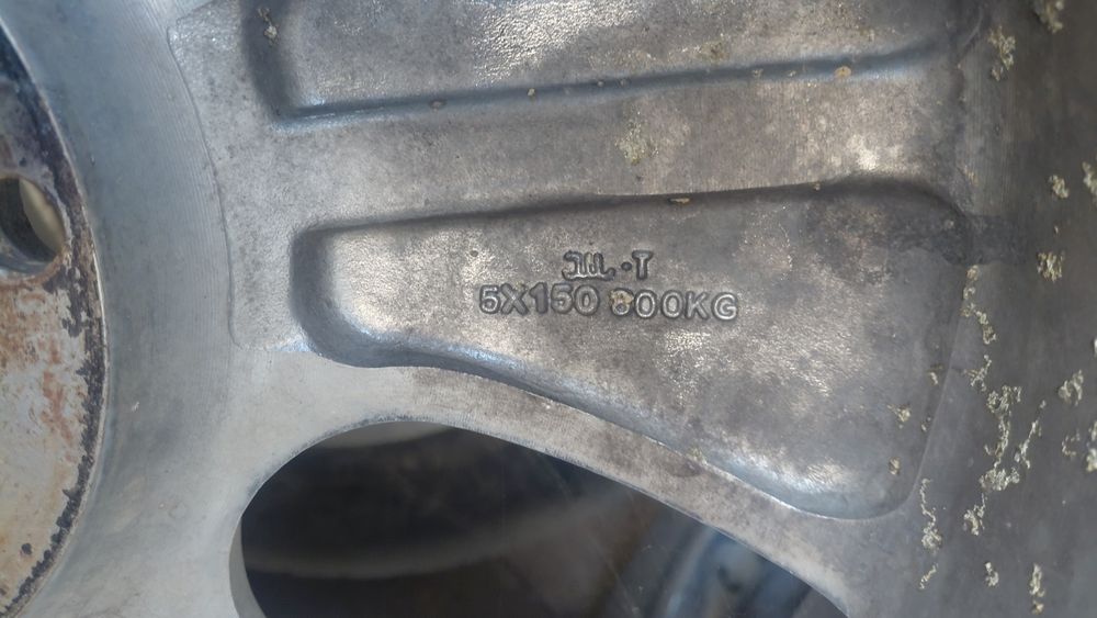 Продам комплект дисков на 21