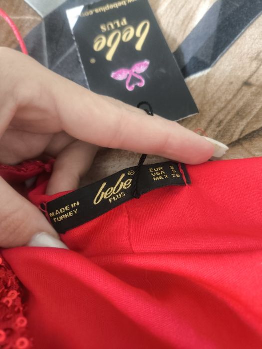 Продам платье новое
