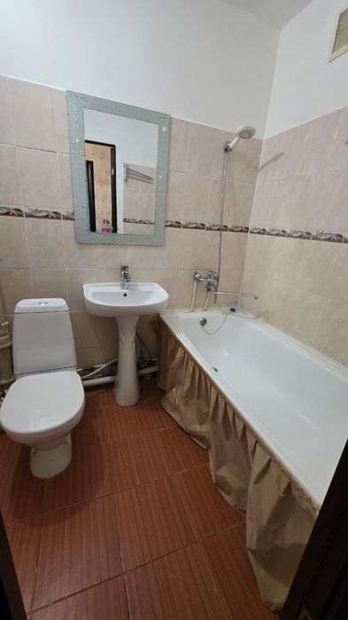 Продам 1 комн В Центре.