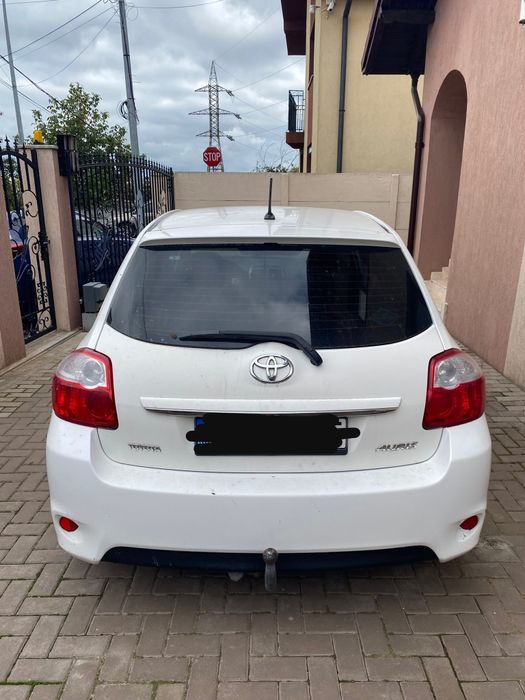 TOYOTA Auris 2012 — imagine 5