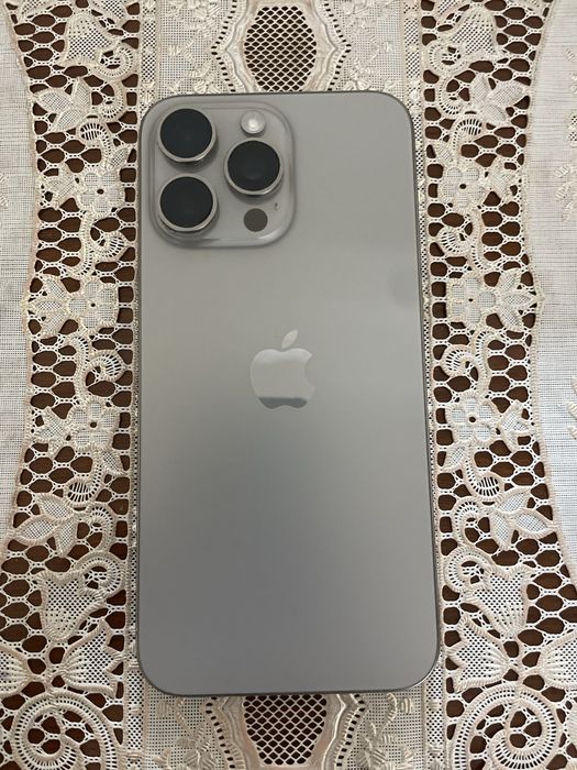 Продам iPhone 15 Pro Max 256GB Natural Titanium