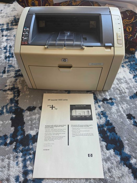 Hp LaserJet 1022 Tiniq Xolati ishlashi Garantya bor