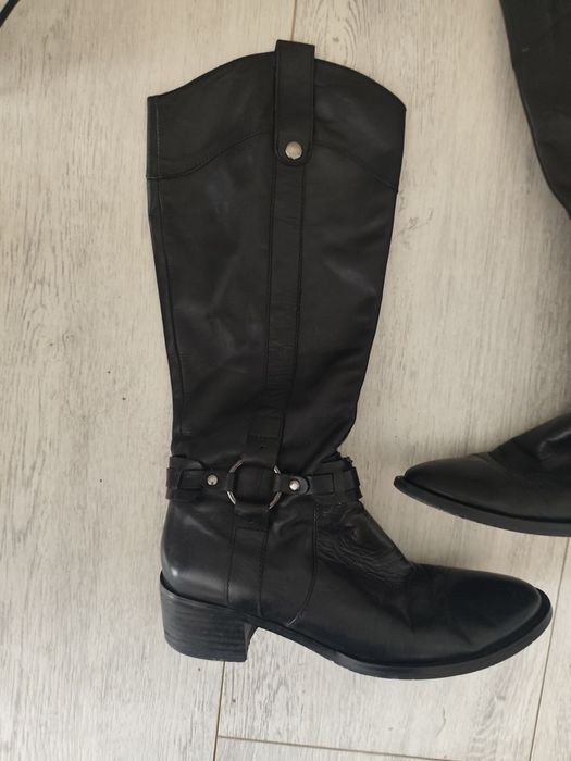 Естествена кожа дамски ботуши три броя