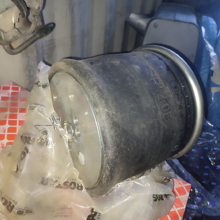 Авто подушка на полу прицеп 940