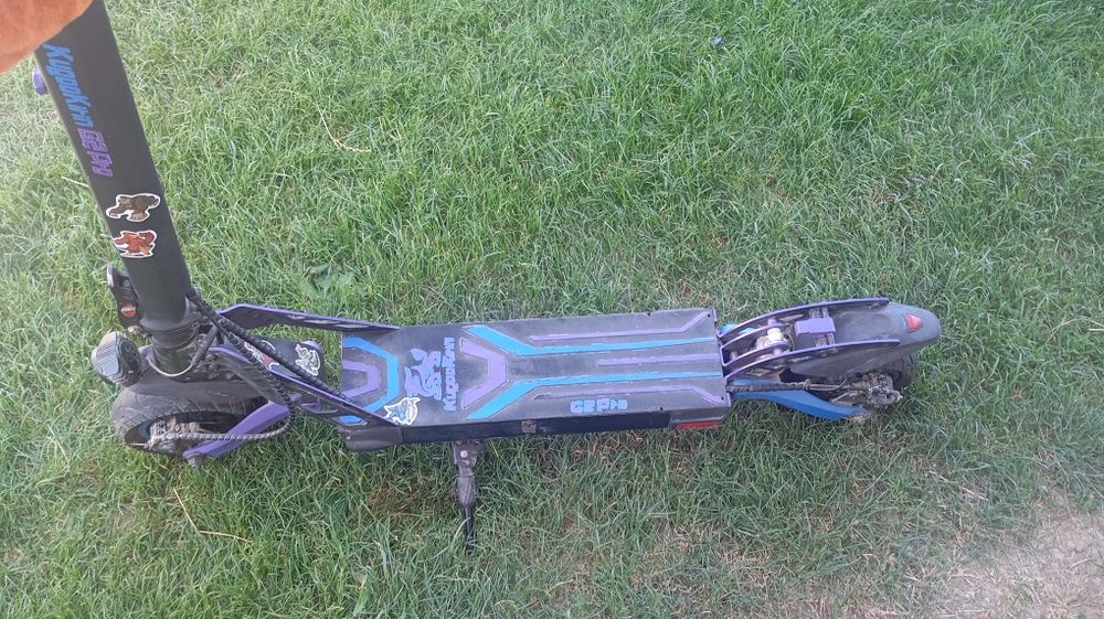 Vând trotineta kugoo Kirin G2 pro model 2023  preț:1600 Lei