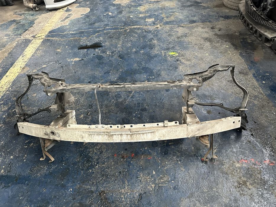 Trager cu armatura si suporti far mercedes w212 w204 s212