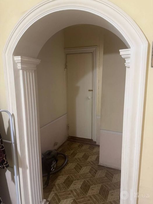 Дружба 2/2/9 Без Рмеонт Общ: 60кв.м Ор: Милий Бог Метро