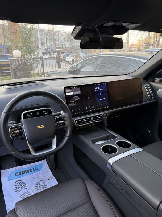 Li 9 Max 2023 . Ideal Xolatda