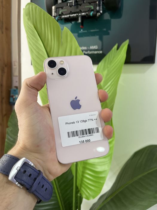 iPhone 13 в идeальном состоянии