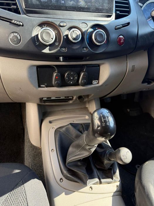 Mitsubishi L200
