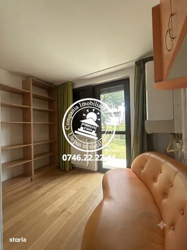 Apartament 2 camere de vanzare, decomandat, 50 mp - CUG l Planul II